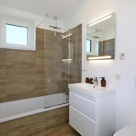 Awesome In Lembruch-duemmer With Sauna Holiday home Lembruch